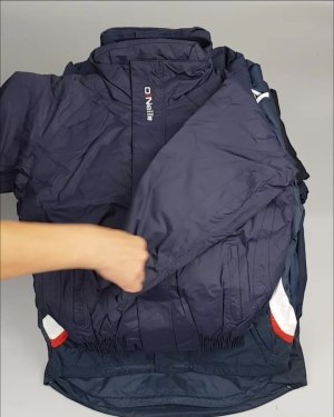 Фотография  222 - Куртки СПОРТ СТОК дети#10 кг , Лот№ 2641 оптом в Петропавловске-Камчатском и Камчатском крае