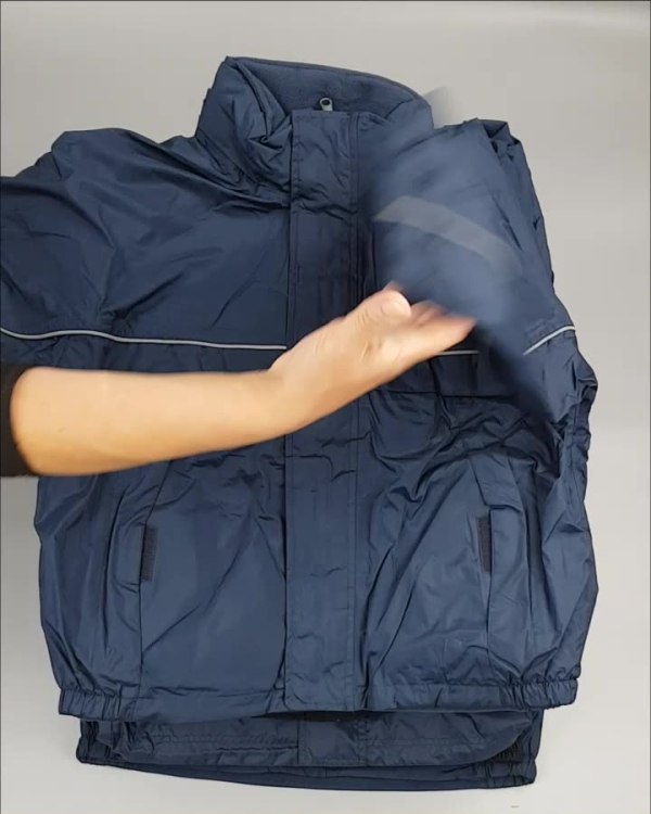 Фотография  569 - Куртки СПОРТ СТОК дети#10 кг , Лот№ 2644 оптом в Петропавловске-Камчатском и Камчатском крае