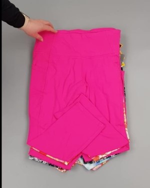 Фотография  827 - Легинсы AVIA (Ladies leggings)#8 кг, ЛОТ №4046 оптом в Петропавловске-Камчатском и Камчатском крае