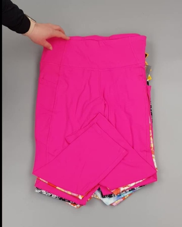 Фотография  726 - Легинсы AVIA (Ladies leggings)#8 кг, ЛОТ №4046 оптом в Петропавловске-Камчатском и Камчатском крае