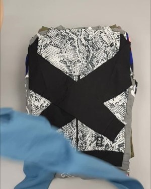 Фотография  775 - CIRCUS mix #13 кг, ЛОТ №4257 оптом в Петропавловске-Камчатском и Камчатском крае