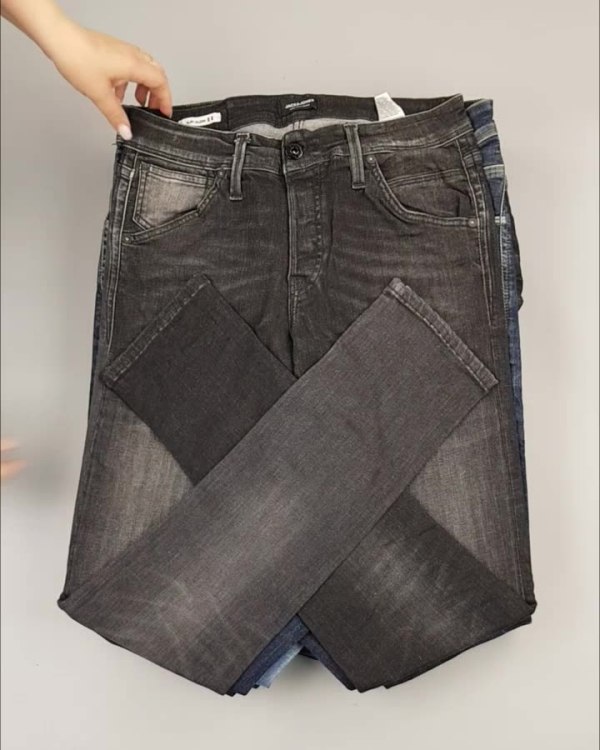 Фотография  138 - Джинсы Италия#20 шт, ЛОТ №4301 оптом в Петропавловске-Камчатском и Камчатском крае