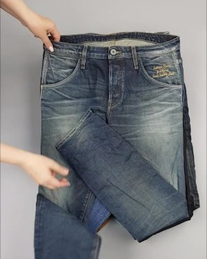 Фотография  689 - Джинсы Италия#20 шт, ЛОТ №4302 оптом в Петропавловске-Камчатском и Камчатском крае