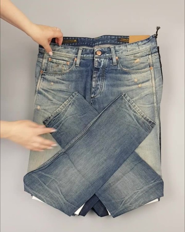 Фотография  623 - Джинсы Италия#20 шт, ЛОТ №4303 оптом в Петропавловске-Камчатском и Камчатском крае