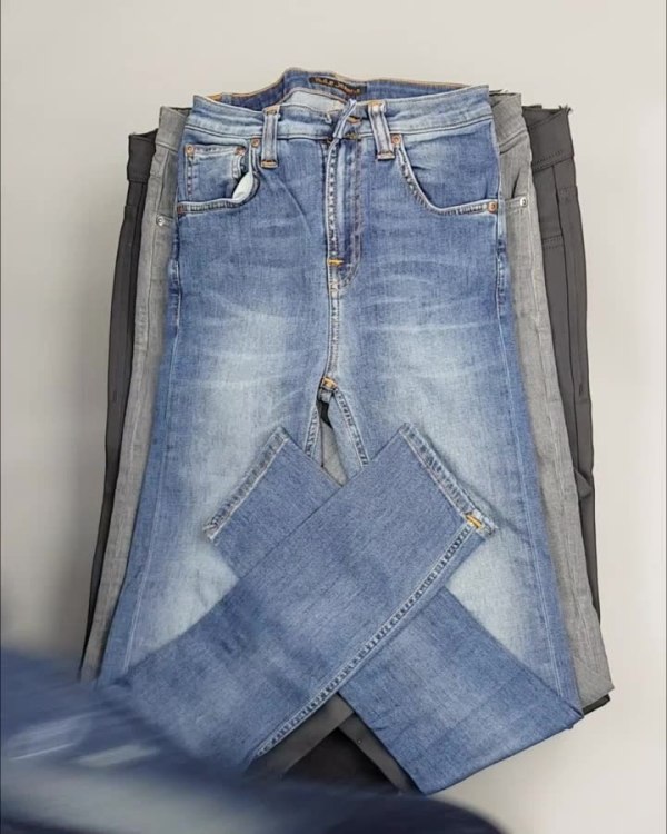 Фотография  945 - Джинсы Италия#20 шт, ЛОТ №4303 оптом в Петропавловске-Камчатском и Камчатском крае