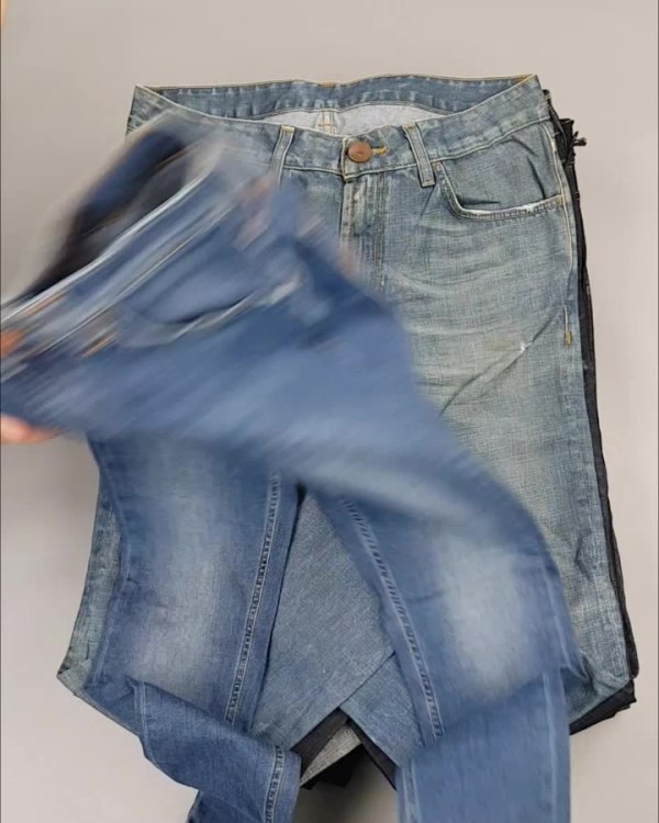 Фотография  244 - Джинсы Италия#20 шт, ЛОТ №4304 оптом в Петропавловске-Камчатском и Камчатском крае