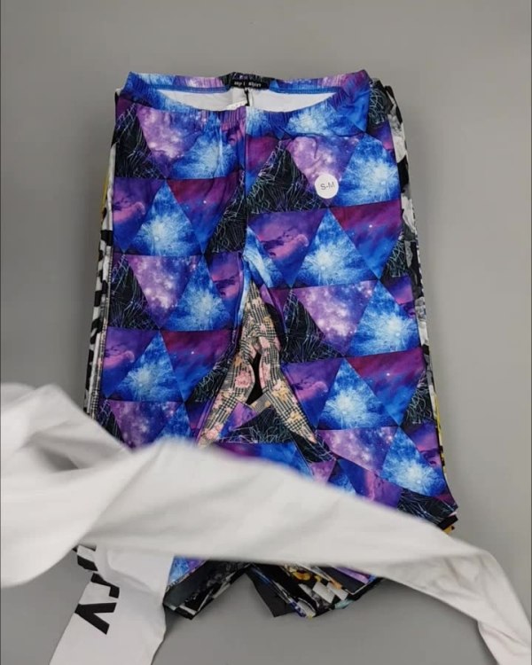 Фотография  352 - Лосины CIRCUS #6,4 кг, ЛОТ №4325 оптом в Петропавловске-Камчатском и Камчатском крае