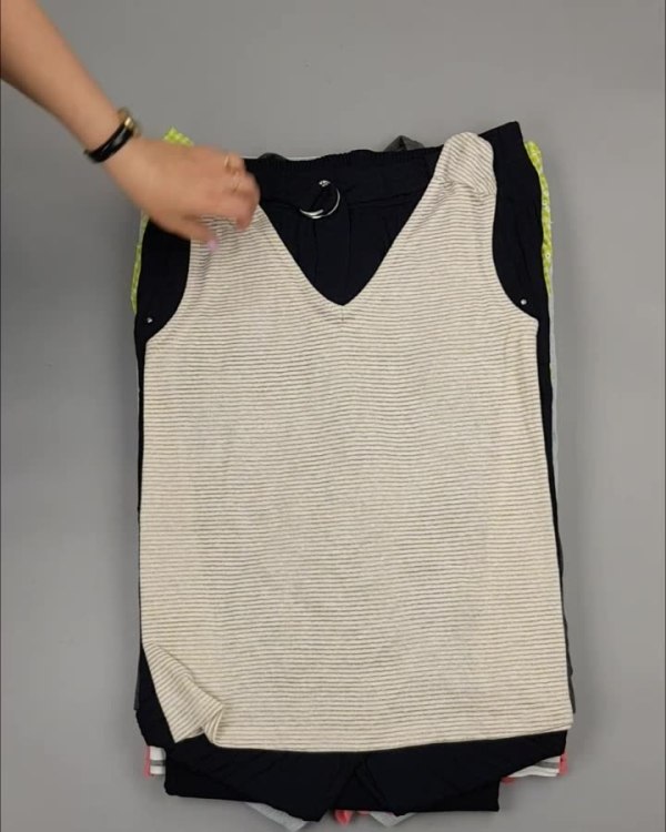 Фотография  338 - NEXT Summer Women mix#15 кг, ЛОТ №4436 оптом в Петропавловске-Камчатском и Камчатском крае