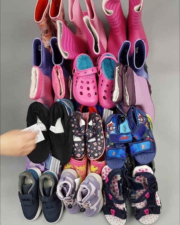 Фотография  832 - Обувь ALDI дети лето#10 кг, ЛОТ №4454 оптом в Петропавловске-Камчатском и Камчатском крае