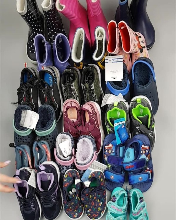 Фотография  638 - Обувь ALDI дети лето#10 кг, ЛОТ №4457 оптом в Петропавловске-Камчатском и Камчатском крае