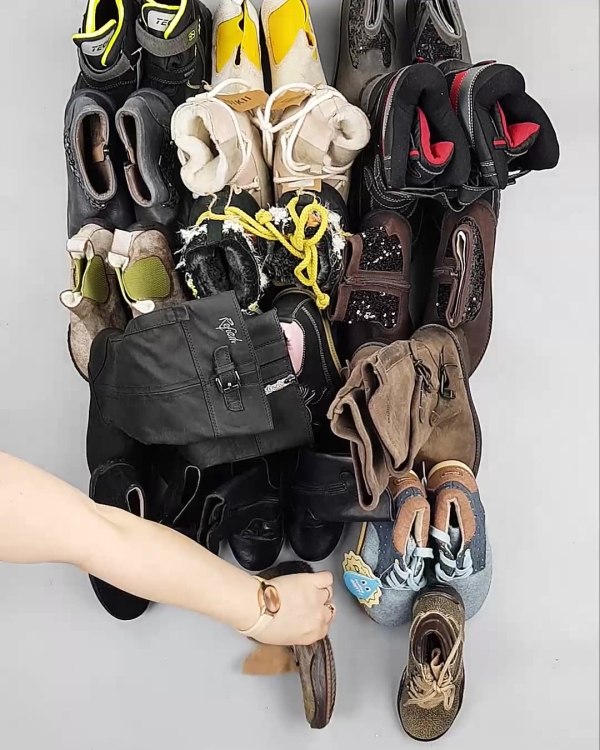 Фотография  707 - Обувь СТОК дети зима#15 кг, ЛОТ №5487 оптом в Петропавловске-Камчатском и Камчатском крае