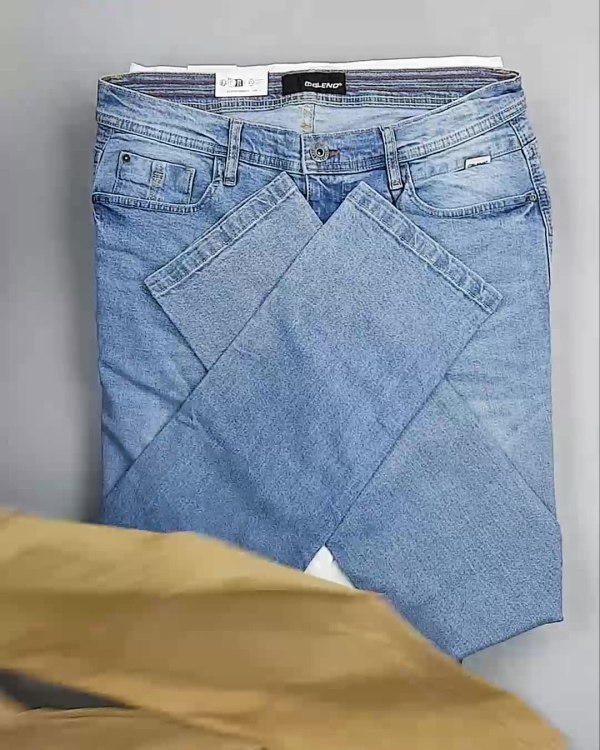 Фотография  642 - Джинсы BLEND HE 022024#10 кг, ЛОТ №5925 оптом в Петропавловске-Камчатском и Камчатском крае