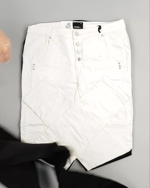 Фотография  682 - Джинсы DK Company 022024#10 кг, ЛОТ №5949 оптом в Петропавловске-Камчатском и Камчатском крае