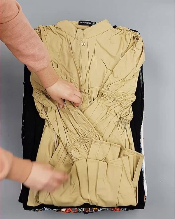 Фотография  722 - Англия СТОК лето#15 кг, ЛОТ №6004 оптом в Петропавловске-Камчатском и Камчатском крае