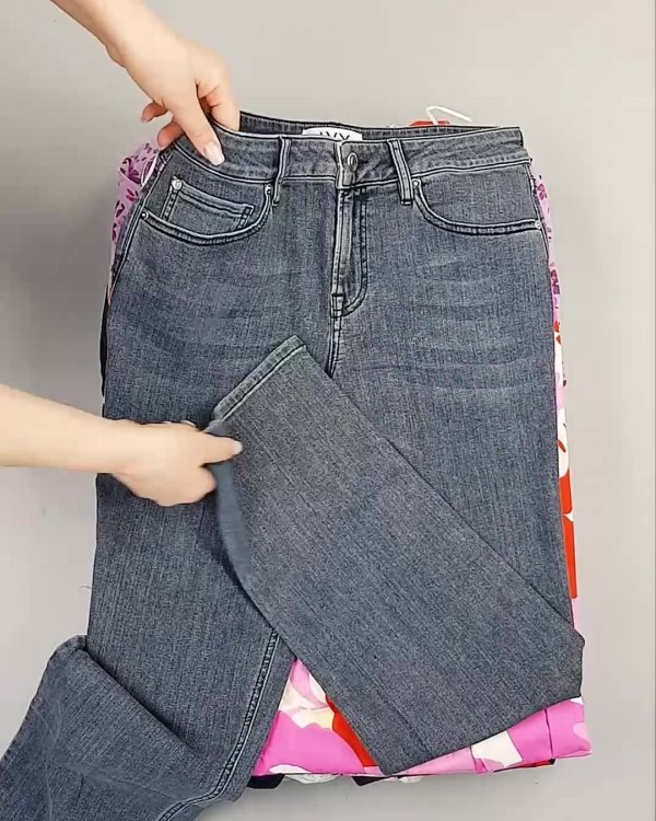 Фотография  275 - BESTSELLER WOMEN Summer mix#15 кг, ЛОТ №6020 оптом в Петропавловске-Камчатском и Камчатском крае