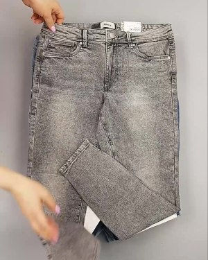 Фотография  228 - Джинсы BESTSELLER#10 кг, ЛОТ №6067 оптом в Петропавловске-Камчатском и Камчатском крае