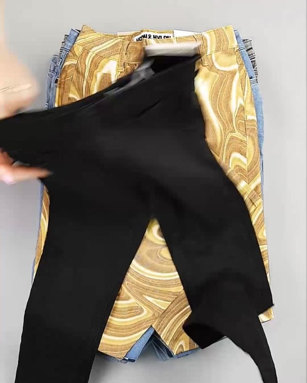 Фотография  677 - Джинсы BESTSELLER#10 кг, ЛОТ №6067 оптом в Петропавловске-Камчатском и Камчатском крае