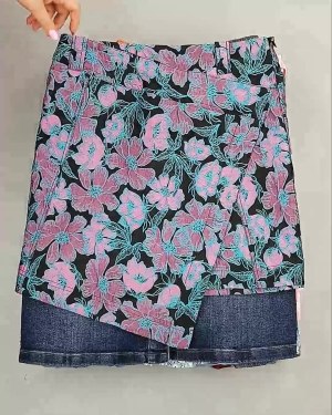 Фотография 518 - Юбки Bestseller 44#5 кг, ЛОТ №6120 оптом в Петропавловске-Камчатском и Камчатском крае