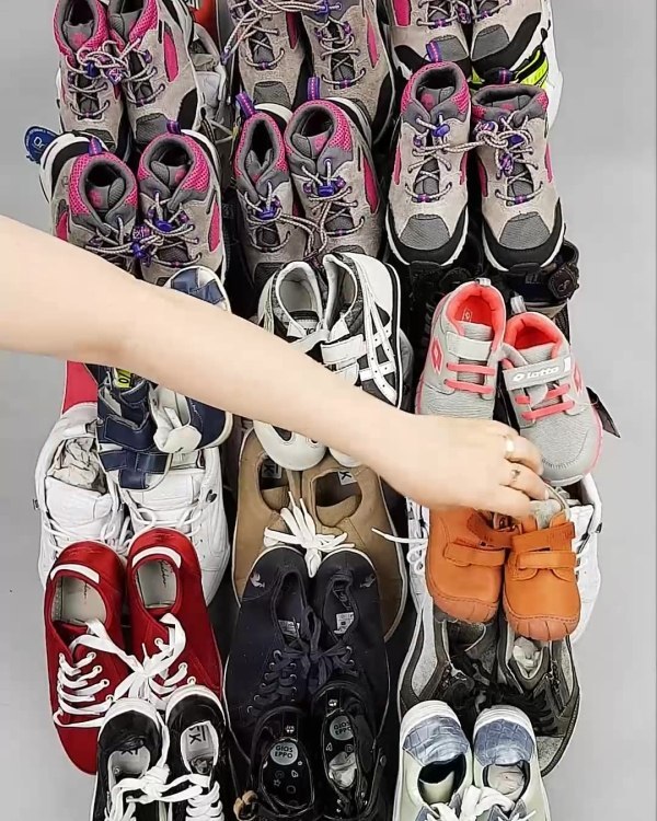 Фотография  843 - Обувь СТОК дети лето#15,7 кг, ЛОТ №6189 оптом в Петропавловске-Камчатском и Камчатском крае