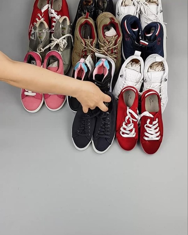 Фотография  646 - Обувь СТОК дети лето#15,2 кг, ЛОТ №6190 оптом в Петропавловске-Камчатском и Камчатском крае