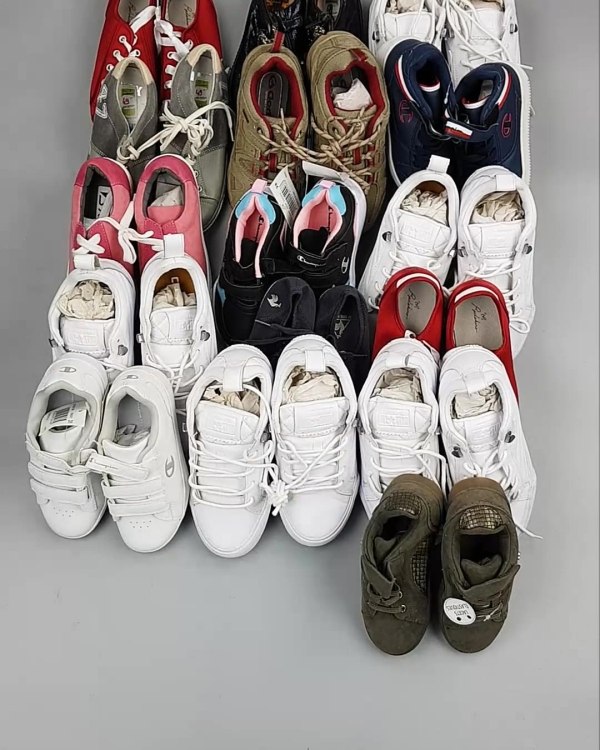 Фотография  810 - Обувь СТОК дети лето#15,2 кг, ЛОТ №6190 оптом в Петропавловске-Камчатском и Камчатском крае