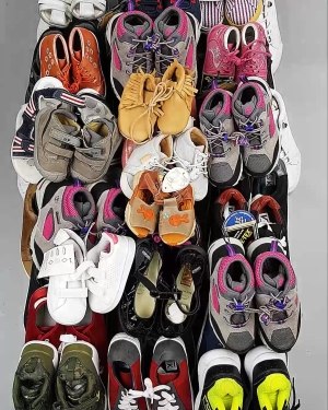 Фотография  831 - Обувь СТОК дети лето#15,4 кг, ЛОТ №6192 оптом в Петропавловске-Камчатском и Камчатском крае