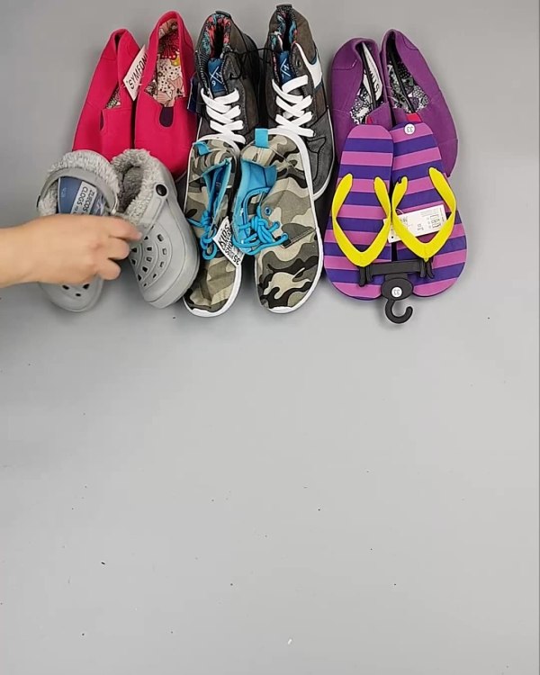 Фотография  980 - Обувь детская СТОК Summer#6,3 кг, ЛОТ №6198 оптом в Петропавловске-Камчатском и Камчатском крае