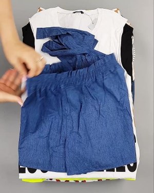 Фотография  615 - Летний микс CALZEDONIA, 50 шт, ЛОТ №6366 оптом в Петропавловске-Камчатском и Камчатском крае