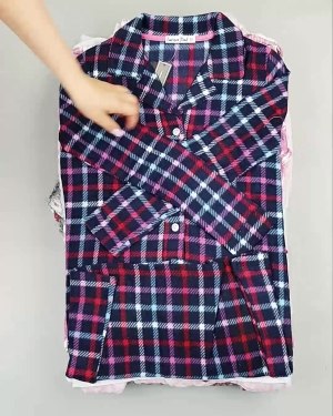 Фотография  786 - Домашняя одежда CAN#10 кг, ЛОТ №6482 оптом в Петропавловске-Камчатском и Камчатском крае