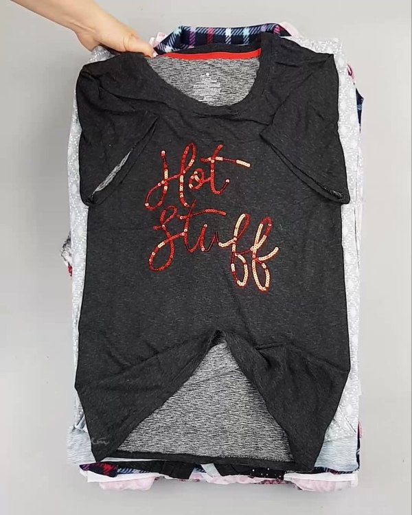 Фотография  380 - Домашняя одежда CAN#10 кг, ЛОТ №6482 оптом в Петропавловске-Камчатском и Камчатском крае