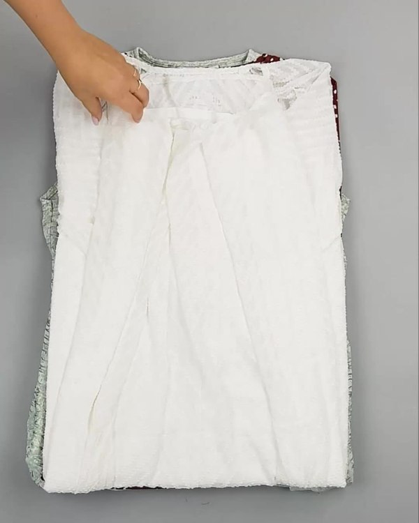 Фотография  408 - Платья Bestseller 44#5 кг, ЛОТ №6537 оптом в Петропавловске-Камчатском и Камчатском крае