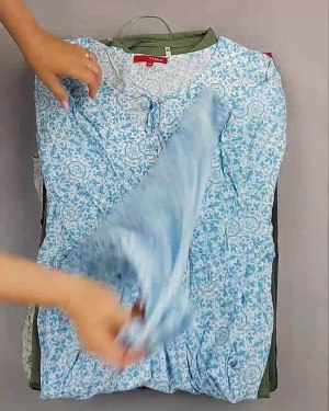 Фотография  414 - Платья Bestseller 44#5 кг, ЛОТ №6537 оптом в Петропавловске-Камчатском и Камчатском крае