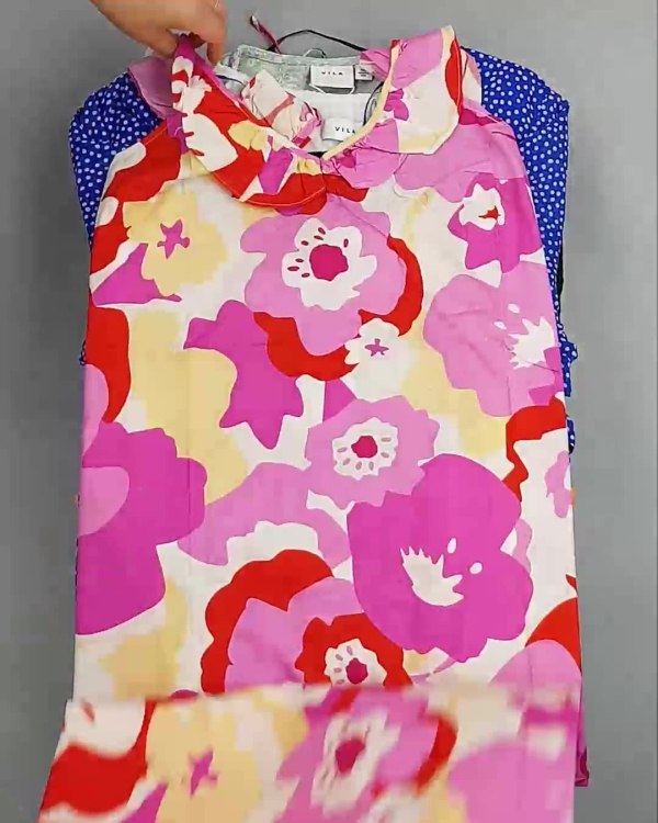 Фотография  995 - Платья Bestseller 44#5 кг, ЛОТ №6538 оптом в Петропавловске-Камчатском и Камчатском крае