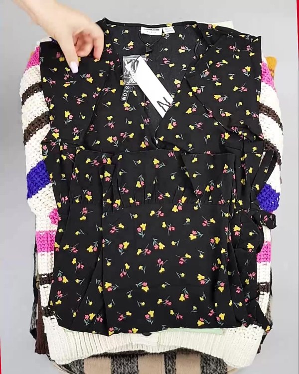 Фотография  199 - PIECES+NOISY MAY mix 074#15 кг, ЛОТ №6559 оптом в Петропавловске-Камчатском и Камчатском крае