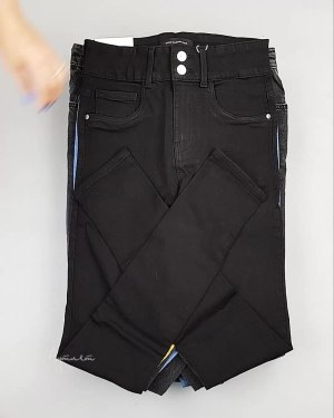 Фотография  849 - Джинсы женские Дания#10 кг, ЛОТ №6764 оптом в Петропавловске-Камчатском и Камчатском крае