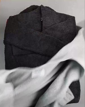 Фотография  720 - Кардиганы СТОК CAN#10 кг, ЛОТ №6888 оптом в Петропавловске-Камчатском и Камчатском крае