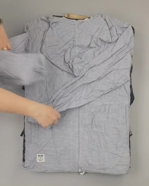 Фотография  590 - А 92602 Ветровки женские (Light Zipper jackets)#25 кг оптом в Петропавловске-Камчатском и Камчатском крае