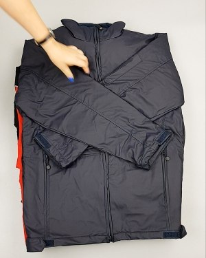 Фотография  523 - Ветровки CAN 084#10 кг, ЛОТ №6939 оптом в Петропавловске-Камчатском и Камчатском крае