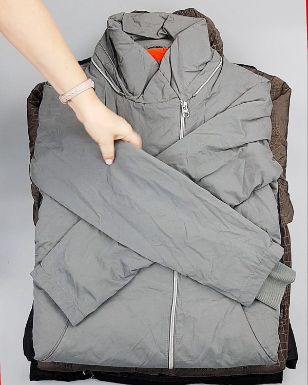 Фотография  531 - Primetta Куртки женские#25 кг оптом в Петропавловске-Камчатском и Камчатском крае