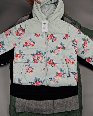 Фотография  220 - Верхняя одежда VILA#10 кг, ЛОТ №6823 оптом в Петропавловске-Камчатском и Камчатском крае