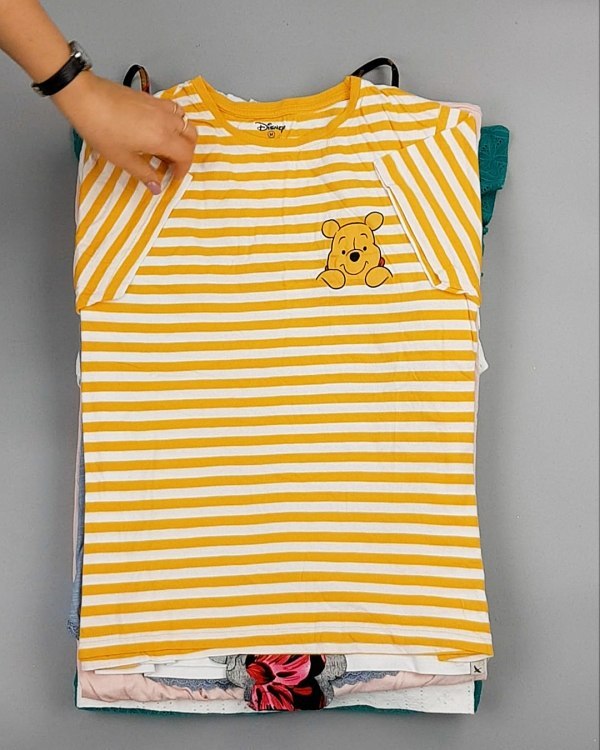 Фотография  717 - Cream Футболки поло женские#25 кг оптом в Петропавловске-Камчатском и Камчатском крае