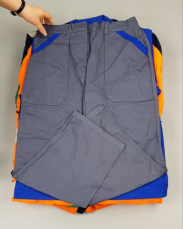 Фотография  831 - Рабочая одежда#25 кг оптом в Петропавловске-Камчатском и Камчатском крае