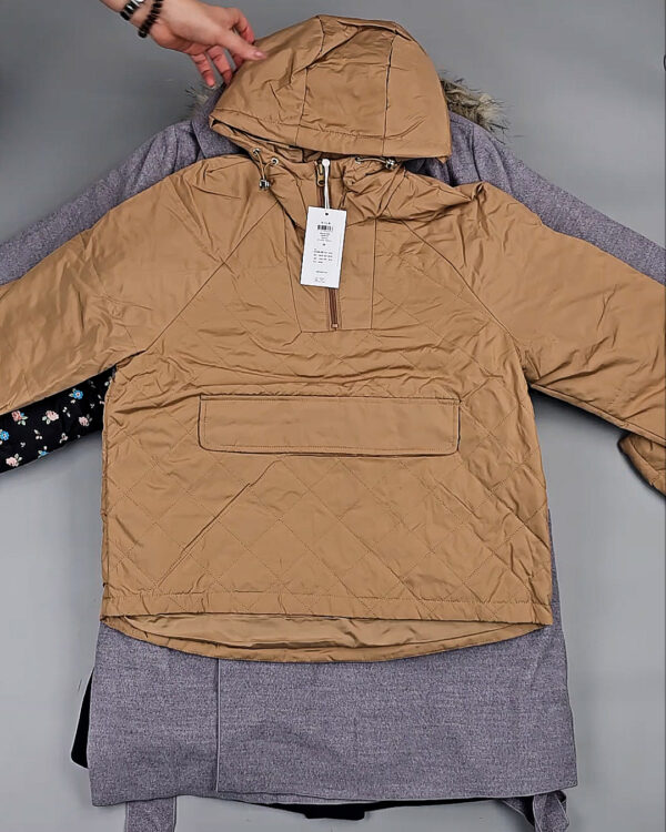 Фотография  997 - Верхняя одежда VILA#10 кг, ЛОТ №6823 оптом в Петропавловске-Камчатском и Камчатском крае