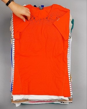 Фотография  238 - Cream Футболки поло женские#25 кг оптом в Петропавловске-Камчатском и Камчатском крае