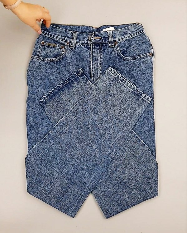 Фотография  551 - Джинсы CALVIN KLEIN муж #7,6 кг, ЛОТ №7021 оптом в Петропавловске-Камчатском и Камчатском крае