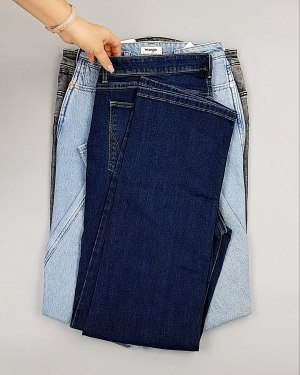 Фотография  405 - Джинсы WRANGLER м/ж#8,1 кг, ЛОТ №7011 оптом в Петропавловске-Камчатском и Камчатском крае