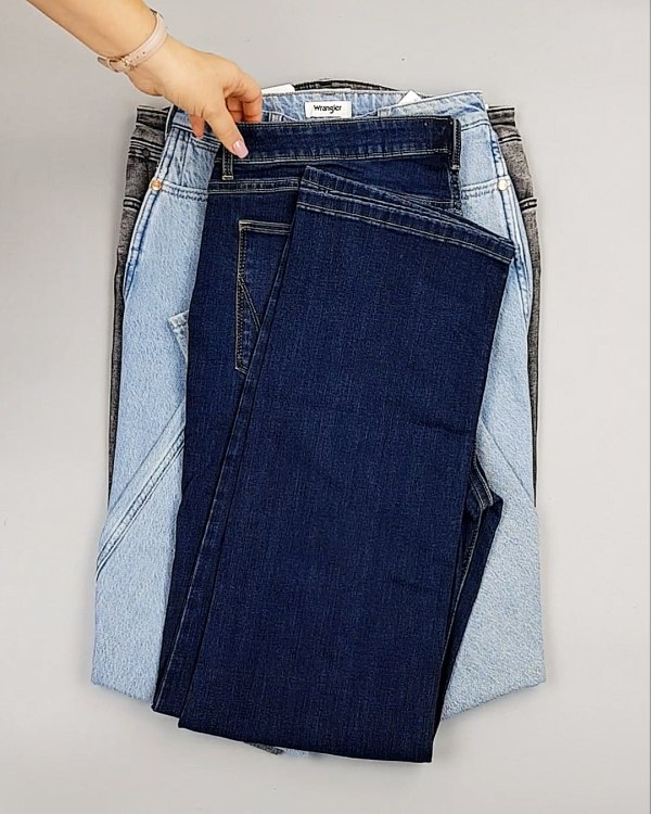 Фотография  844 - Джинсы WRANGLER м/ж#8,1 кг, ЛОТ №7011 оптом в Петропавловске-Камчатском и Камчатском крае