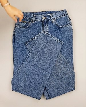 Фотография  965 - Джинсы CALVIN KLEIN муж #8,1 кг, ЛОТ №7022 оптом в Петропавловске-Камчатском и Камчатском крае