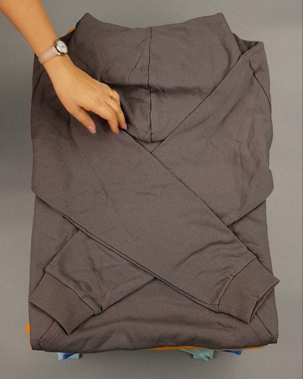 Фотография  161 - HOODIE CAN 084#10 кг, ЛОТ №7034 оптом в Петропавловске-Камчатском и Камчатском крае