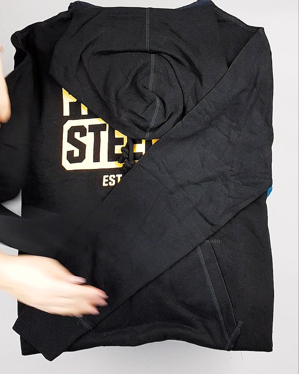 Фотография  630 - HOODIE CAN 084#10 кг, ЛОТ №7033 оптом в Петропавловске-Камчатском и Камчатском крае